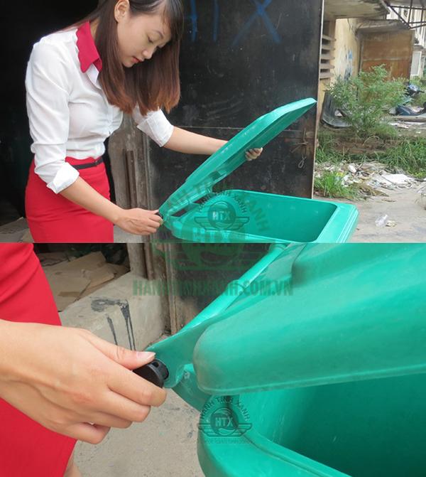 Cách lắp bánh xe và nắp đậy cho thùng rác nhựa