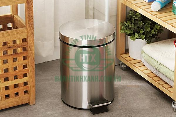 Mua thùng rác inox trong nhà cần dựa vào những tiêu chí nào?