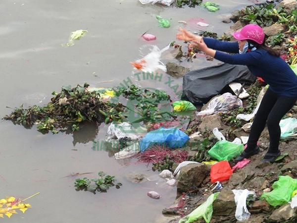 Thực trạng rác thải bừa bãi tại các vùng nông thôn hiện nay