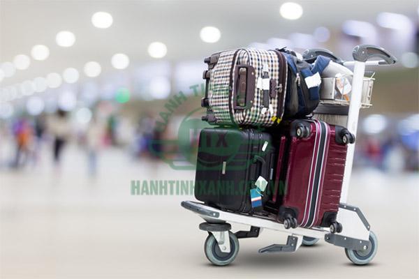 mua xe đẩy hành lý cho sân bay: Thiết kế của xe cần đơn giản có phần để hành lý rộng