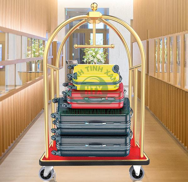 Xe chở hành lý dùng trong khách sạn chỉ vận chuyển đồ của khách đến thuê phòng