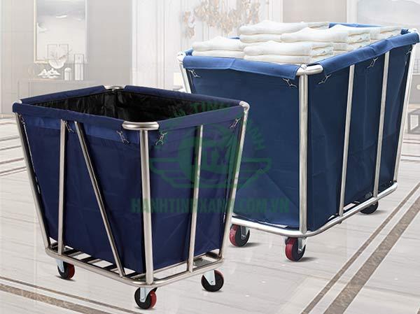 sản xuất xe thu gom đồ giặt là khung inox túi vải màu xanh
