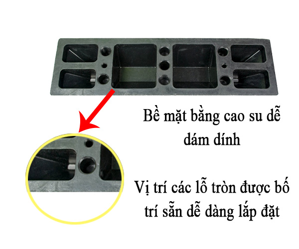 Bề mặt sản phẩm bằng cao su dễ dàng bám dính trên nhiều bề mặt