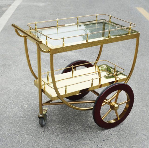 Hình ảnh thật xe đẩy phục vụ rượu nhà hàng