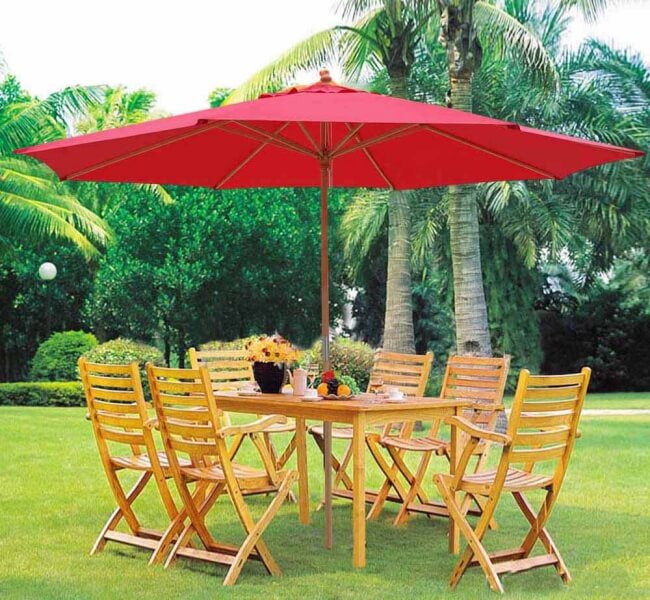 Mẫu dù tròn tại các sân vườn biệt thự ấn tượng và bắt mắt