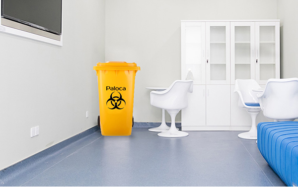 thung rac co nap trong moi truong y te