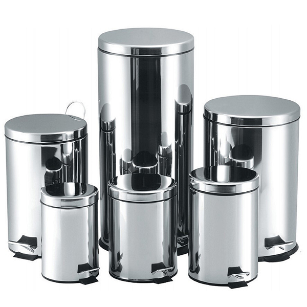 Đa dạng các kích thước thùng rác đạp chân