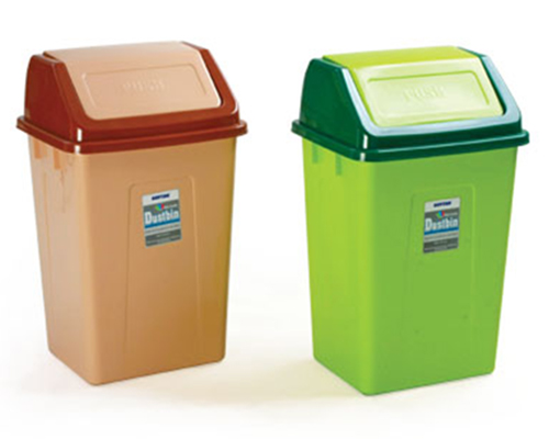 thung rac nhua nap day