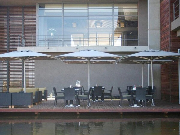 Ô vuông 3m đặt tại các quán cafe