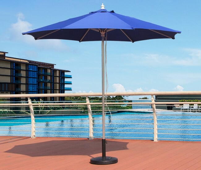 Mẫu ô đứng tâm tròn 2,7m sử dụng tại các hồ bơi