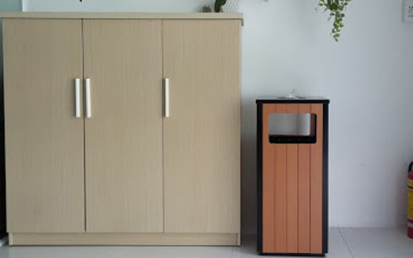 thung rac go van phong