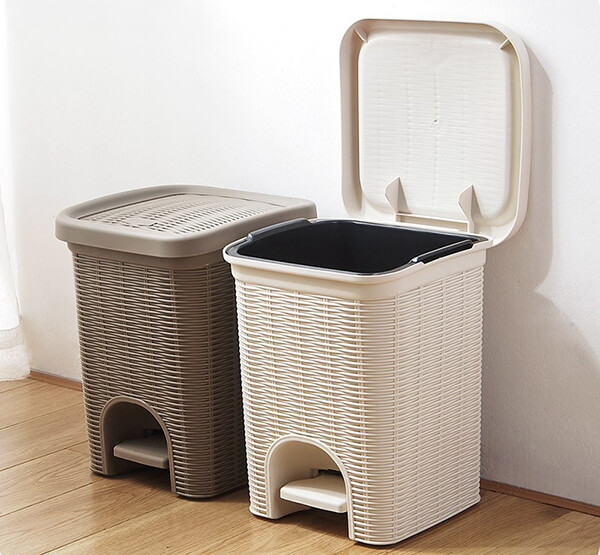 thung rac may tre dan