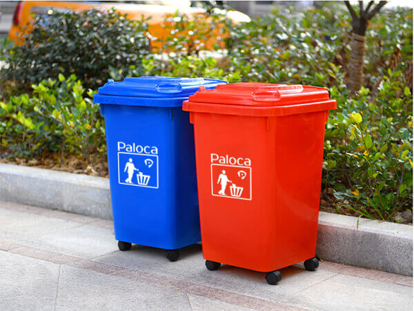 thung rac nhua 60l dep