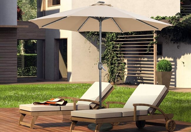 Mẫu dù chính tâm che mưa nắng ngoài trời