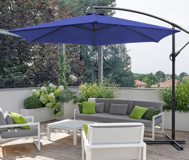 Mẫu dù che mưa cỡ lớn tại các biệt thự cao cấp