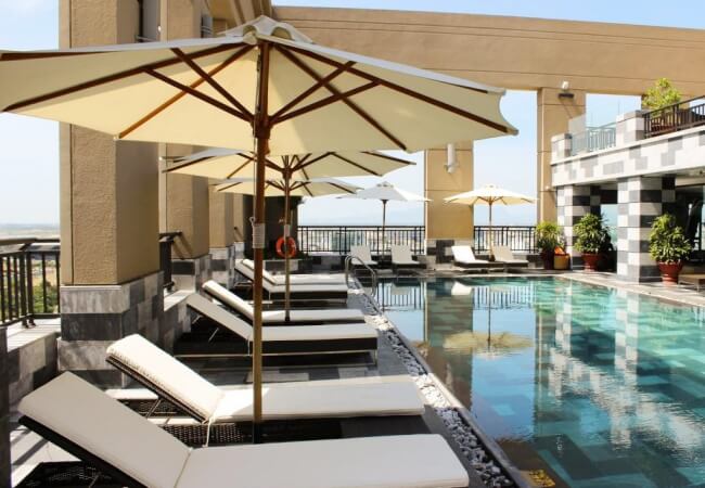 Mẫu ô dù chính tâm che nắng giá rẻ được ưa chuộng hiện nay