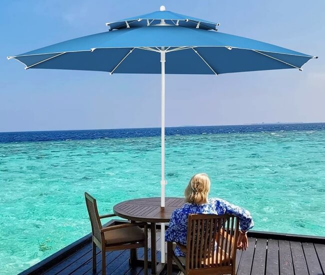 Dù che ngoài trời mang đến không gian nghỉ dưỡng lý tưởng, tuyệt vời