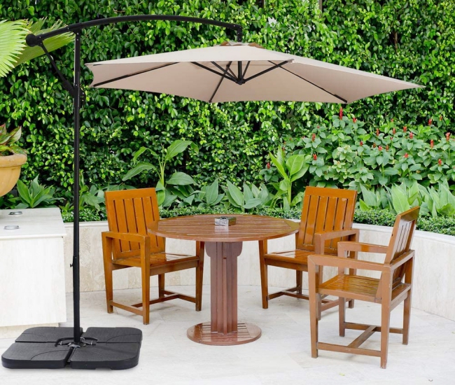 Mẫu dù che lệch tâm đẹp được yêu thích hiện nay