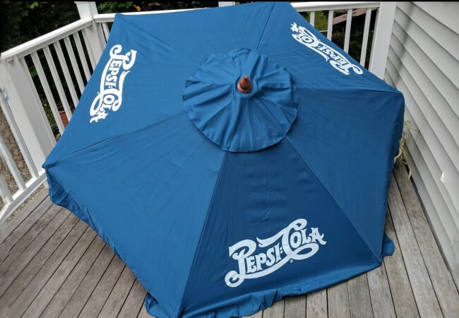 Tán ô dù chia cạnh giúp quảng bá thương hiệu hiệu quả