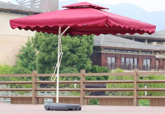 Mẫu dù che nắng lệch tâm vuông 2,7m ấn tượng