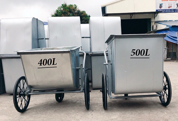 Xe đẩy rác 3 bánh bằng tôn