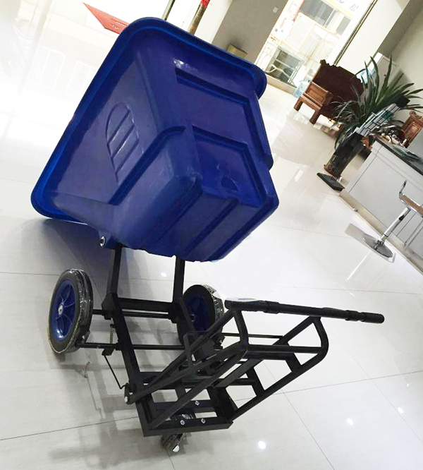 Xe đẩy rác 450 lít