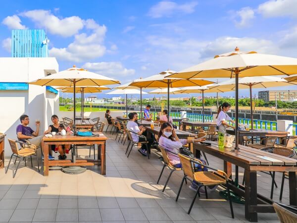 Mẫu dù cafe chất lượng, giá rẻ đang được ưa chuộng hiện nay