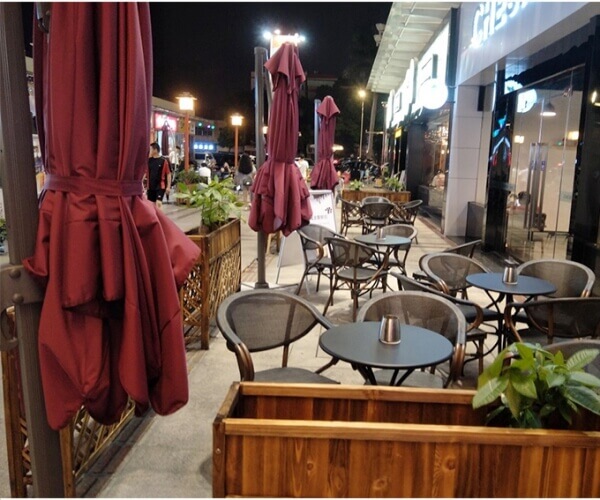 Dù cafe Đà Nẵng đang được yêu thích hiện nay