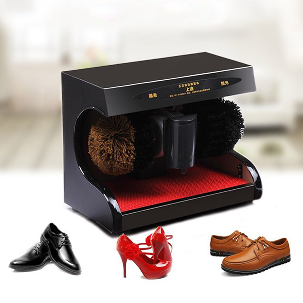 Mỗi hộ gia đình nên trang bị sẵn 1 chiếc máy chà giày