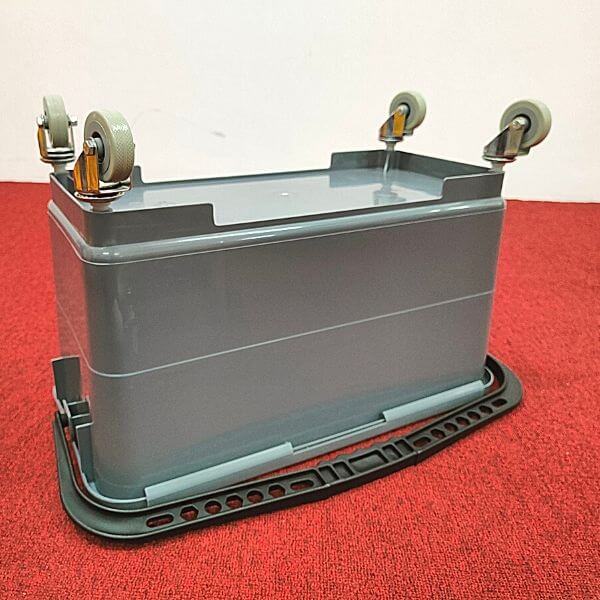 Xô đựng nước lau kính