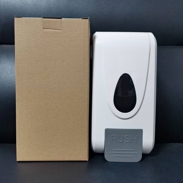 Mỗi bình đựng đều được bảo quản trong hộp