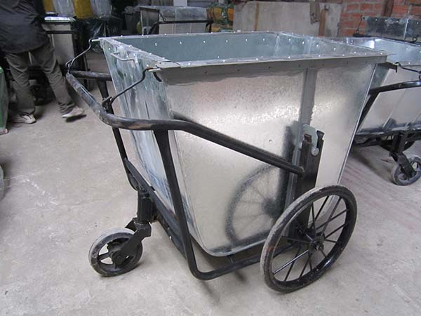 Mẫu xe đẩy rác được ưa chuộng nhất hiện nay