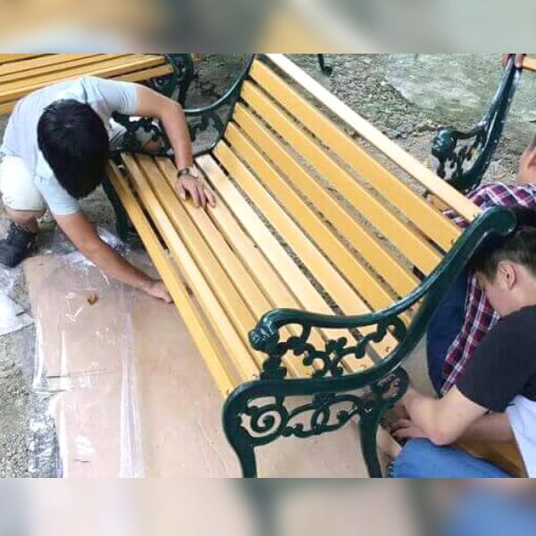 Ghế công viên bằng gỗ