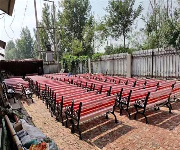 Ghế ngồi ngoài trời