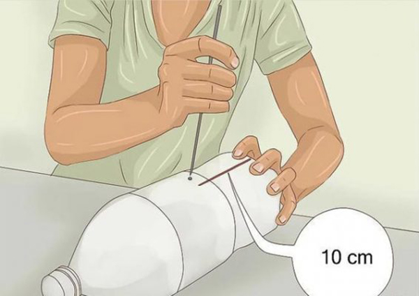 Hướng dẫn làm thùng đựng rác bằng chai nhựa