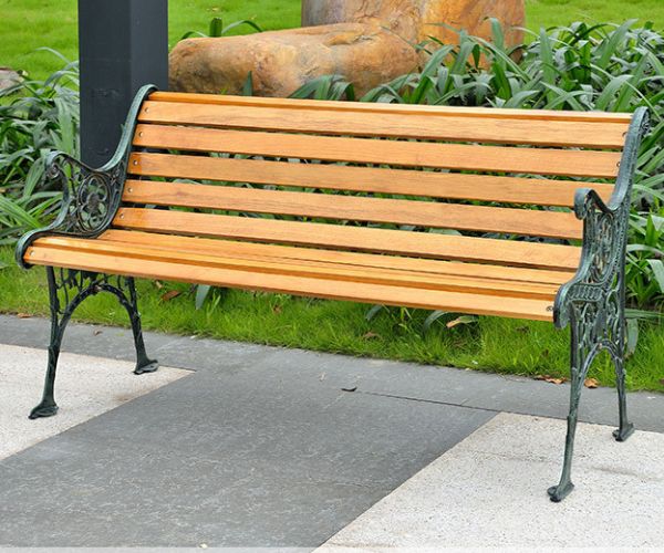 Ghế công viên họa tiết thích hợp cho không gian sang trọng như sân vườn biệt thự, villa,...