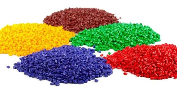 Nhựa HDPE là gì? Ứng dụng của nhựa HDPE trong sản xuất thùng rác