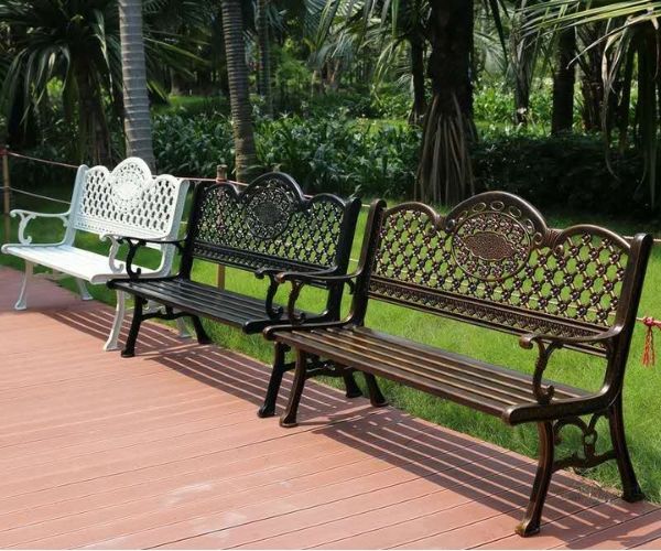 Mẫu ghế công viên có tựa lưng nhập khẩu chính hãng, đang được ưa chuộng hiện nay