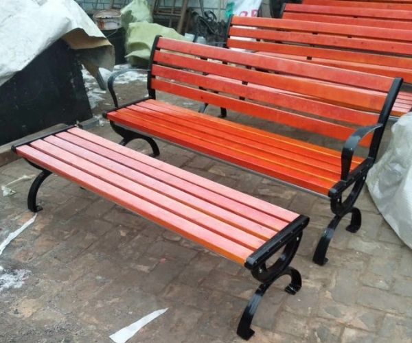 Bàn giao ghế ngoài trời cho khách hàng ở Phú Yên