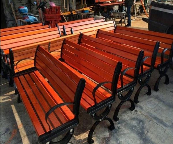 Phân phối ghế ngoài trời