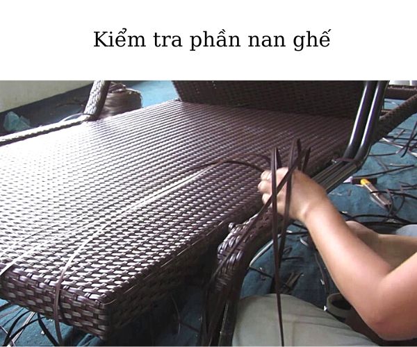 Kiểm tra nan ghế hồ bơi đạt chất lượng