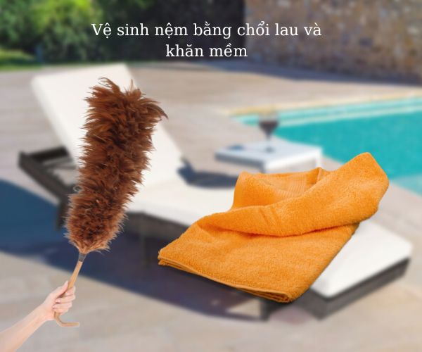 Nệm lót ghế hồ bơi