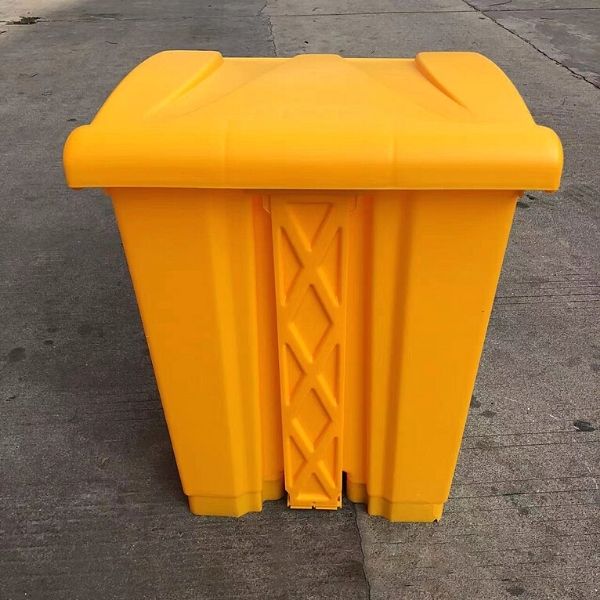 Cận cảnh thùng rác nhựa 30 lít chụp từ chị khách ở Thanh Hóa