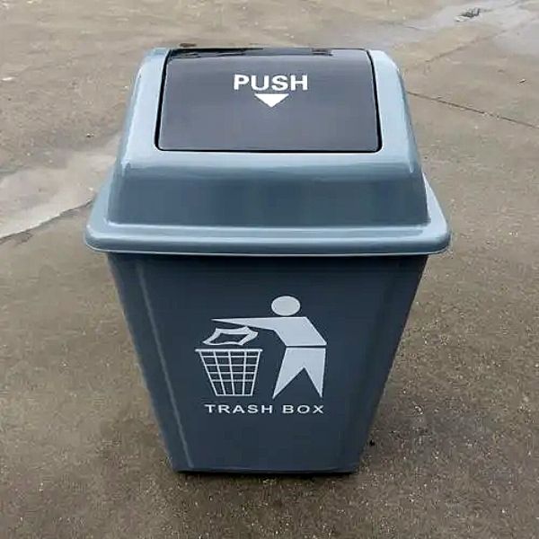 Hình ảnh thực tế thùng rác Push nắp đẩy dung tích 40l 