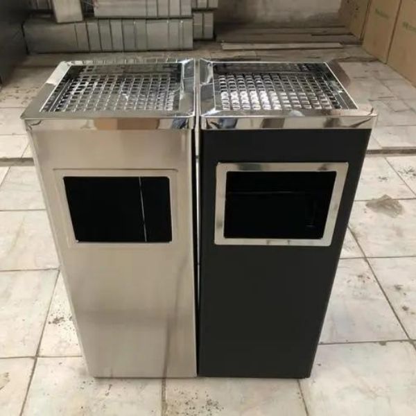 Thùng rác thép phun sơn nắp gạt tàn vuông