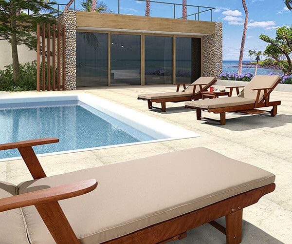 Ghế hồ bơi bằng gỗ sử dụng nhiều tại các resort, khách sạn,...