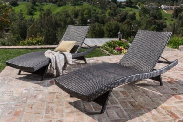 Ghế bể bơi hà nội