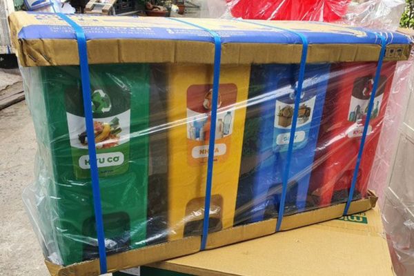 Giao thùng rác 4 màu Duy Tân tận nơi toàn quốc