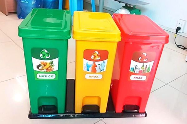 Thùng phân loại rác tiện dụng cho các gia đình hiện nay