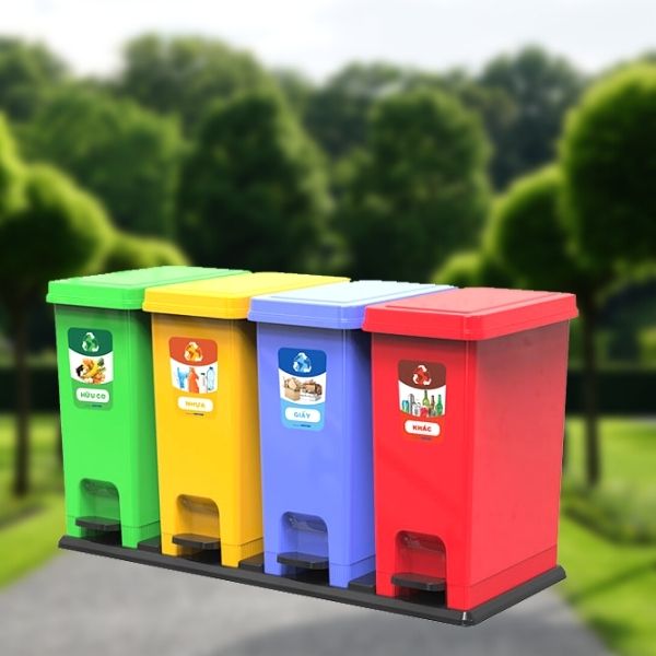 Bộ 4 thùng rác Eco phân loại rác đang được ưa chuộng sử dụng hiện nay